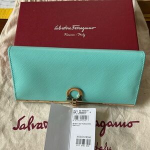 Ferragamo pebble calf wallet in turquoise NWT